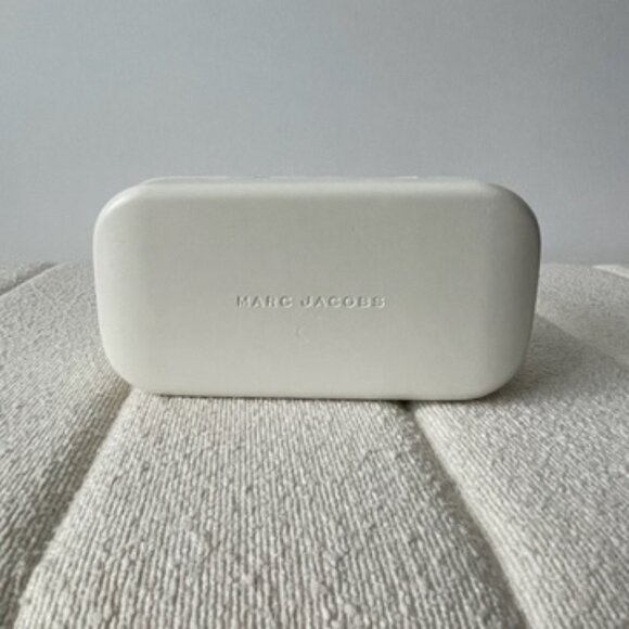 Marc Jacobs Sunglasses - Picture 9 of 9